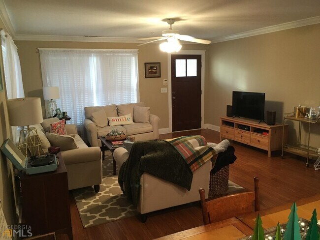 Photo - 490 S Barnett Shoals Rd