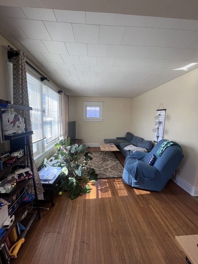 Photo - 763 Columbus Pky