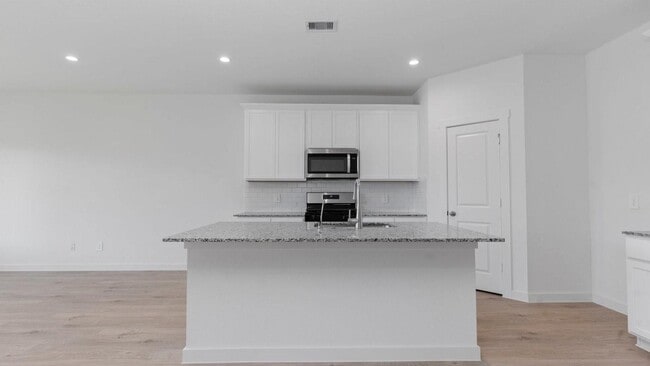 Photo - 5030 Balcolm Dr