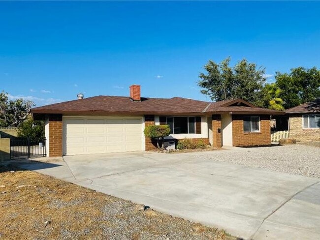 Photo - 678 Monterey Pl