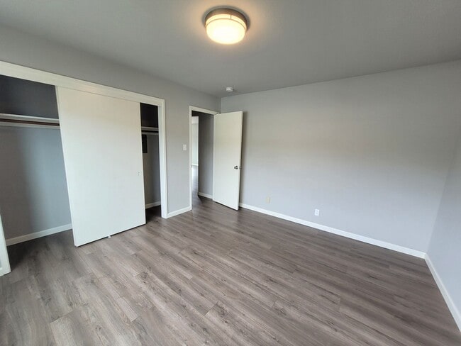 Photo - 3301 Santa Clara Ave Unidad A