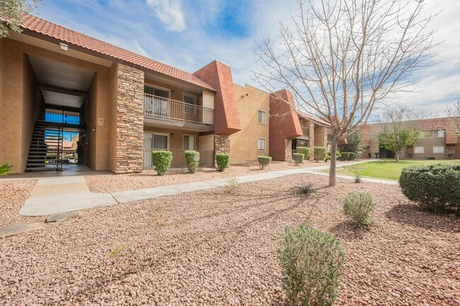 Photo - Beautiful 1 bedroom condo Resort style guard gated community Unit 120