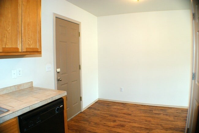 2318 Sailing Way