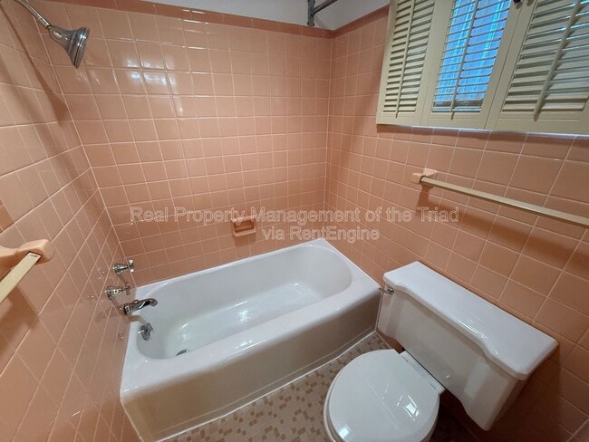 Photo - 1507 Pinehurst Dr