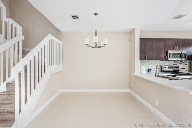 Photo - 4020 NW 90th Way