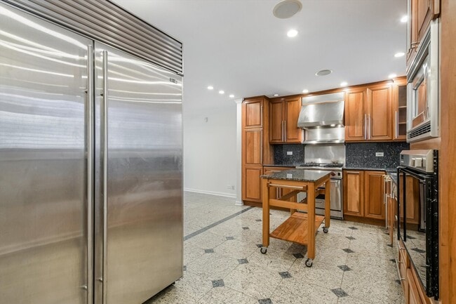 Photo - 1073 S Park Terrace