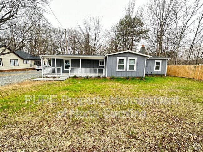 Building Photo - 3345 E Ridge Rd Rental