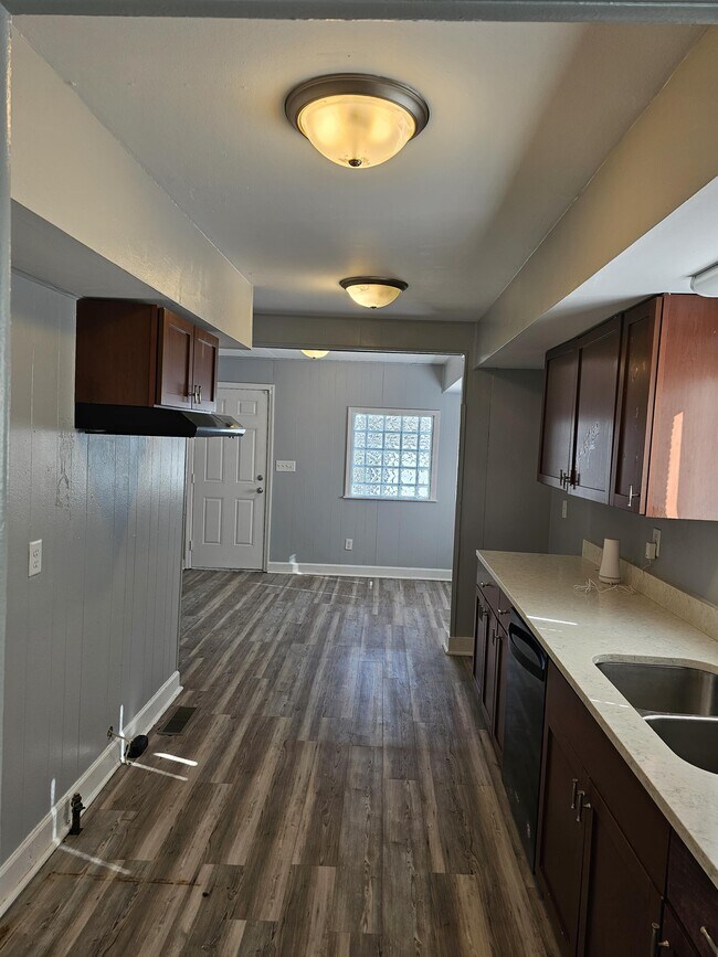 Photo - 1610 E 26th Ave