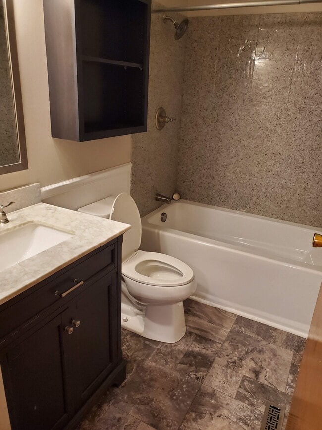 Photo - 3398 Reaver Ave