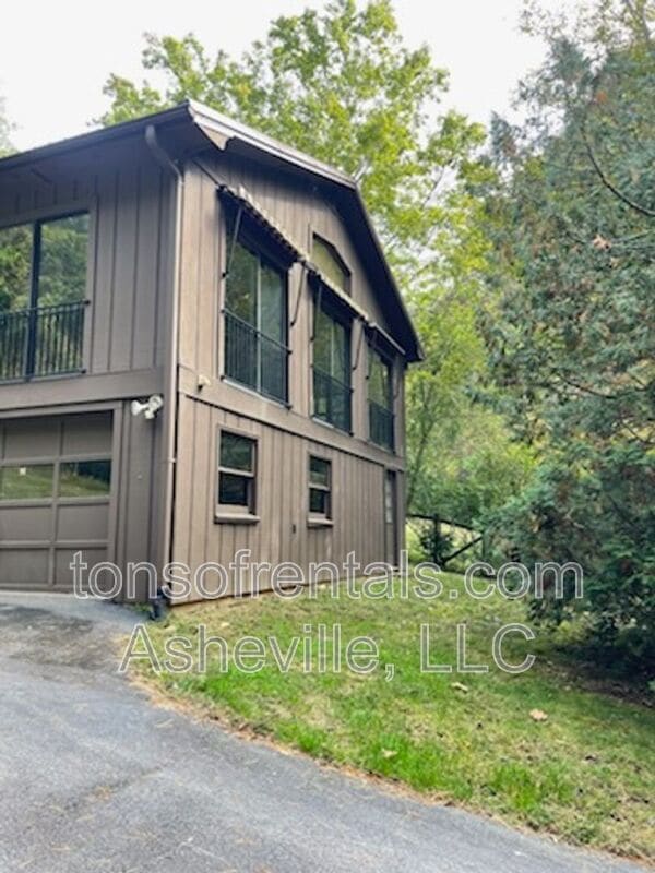 Photo - 304 Wilson Cove Rd