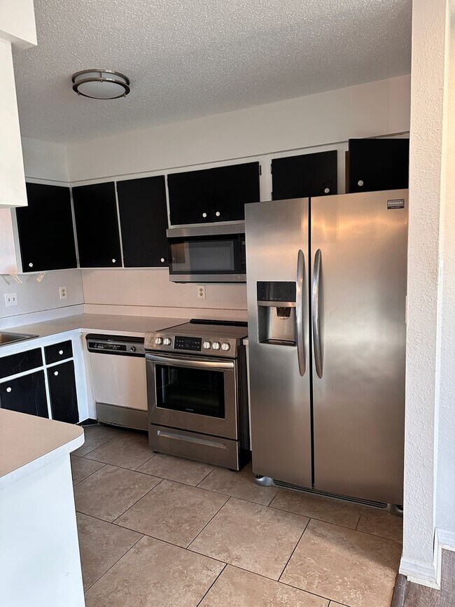 Photo - 5605 26th St W Unidad A