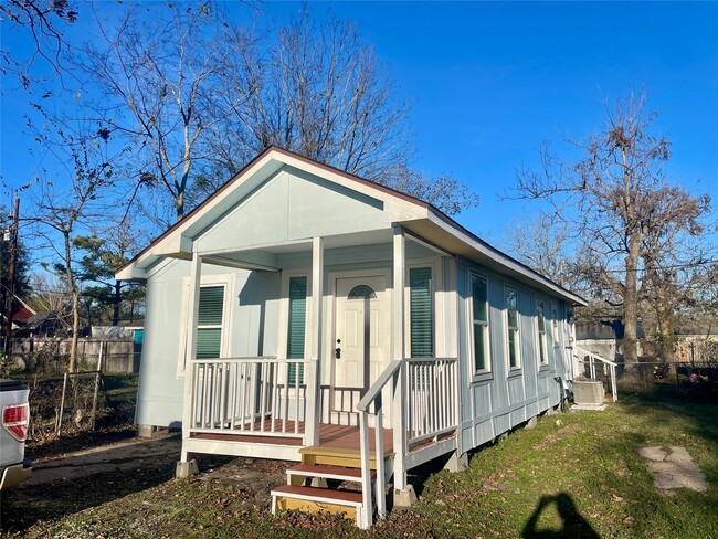 Photo - 504 N 8th St