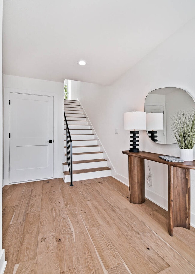 Photo - 210 NW 9th St