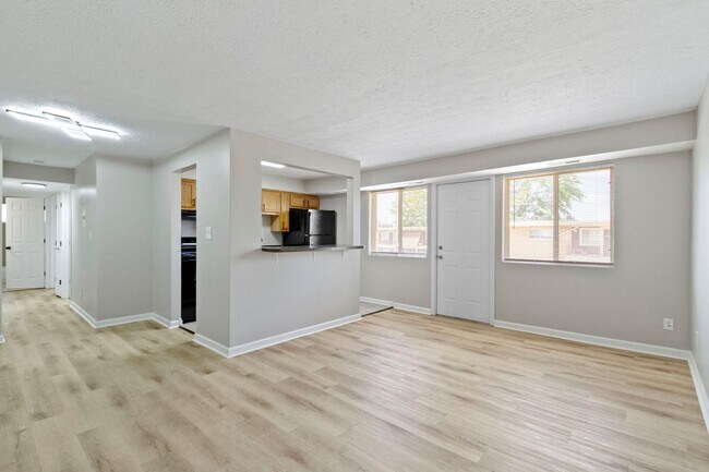 The Vistas Apartment Homes