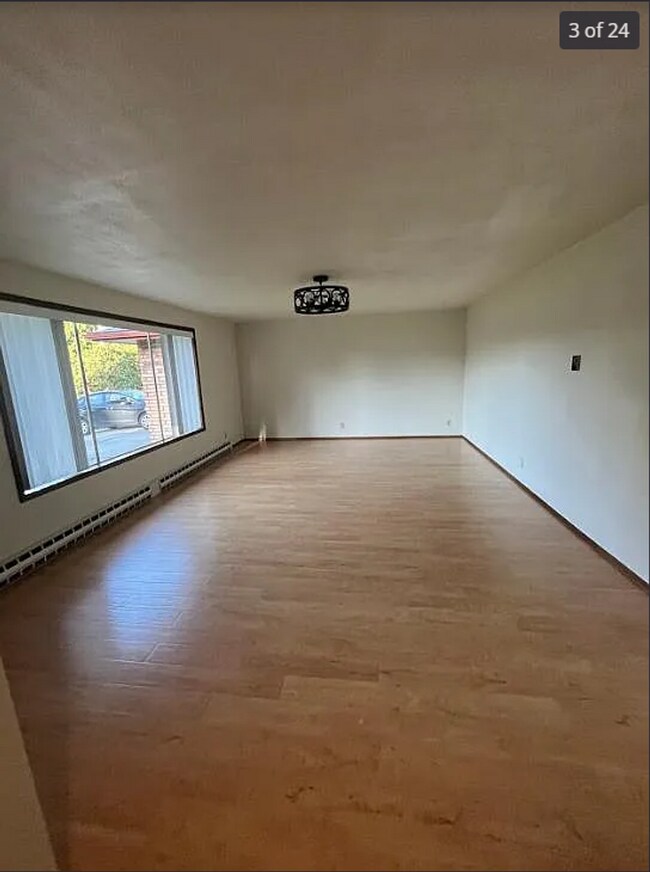 Photo - 3-Bed 2-bathroom Home