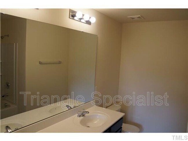 3908 Tresco Crossing