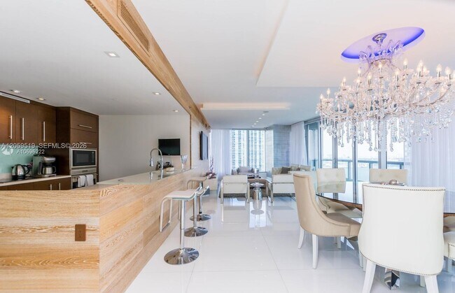 Photo - 465 Brickell Ave Unit 2301