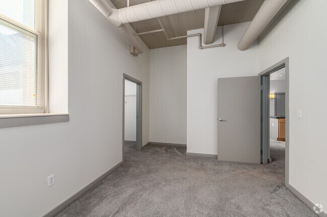 2BR, 1BA - 1,096SF - First Bedroom