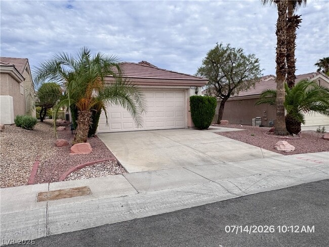 Building Photo - 2110 Eagle Watch Dr