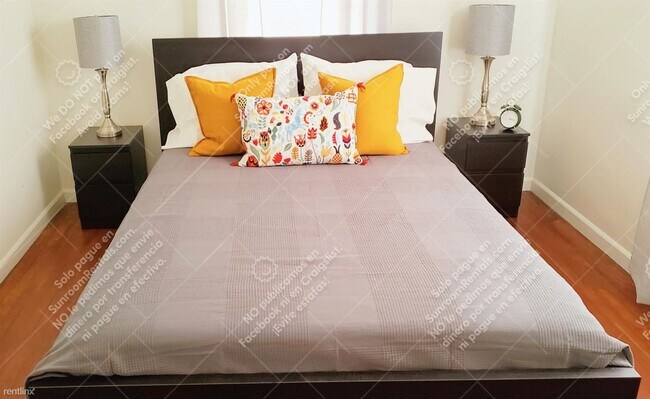 Photo - 2 br, 1 bath House - 1339 E 8th St