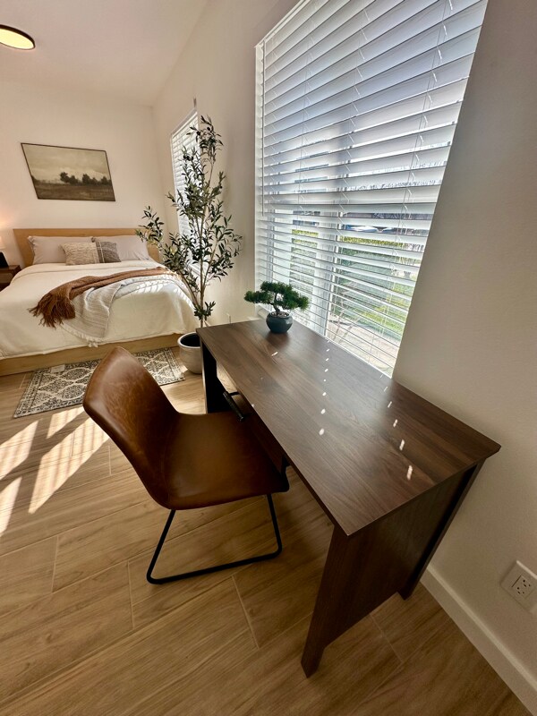 Photo - 6803 Hillcroft Dr