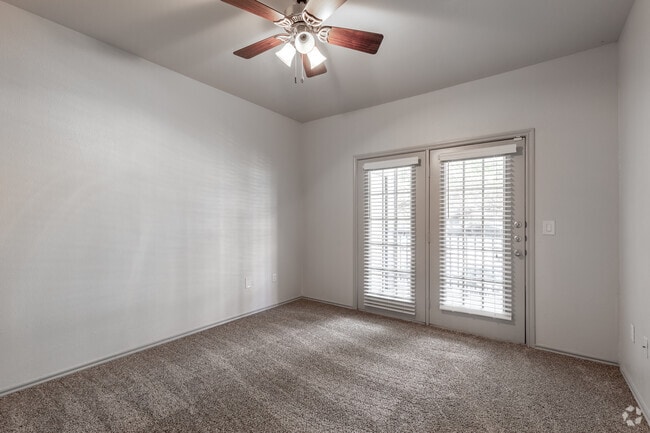 1BR, 1BA - 790SF - A2 - Bedroom - Waters Edge Villas Apartments