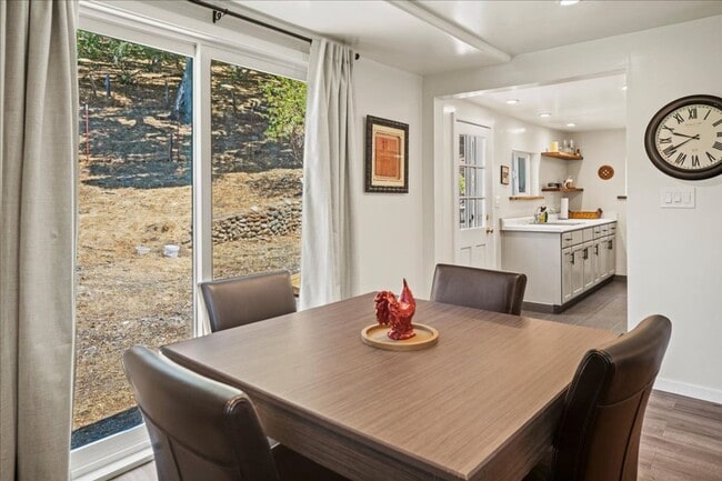 Photo - 272 W Carmel Valley Rd Unidad B