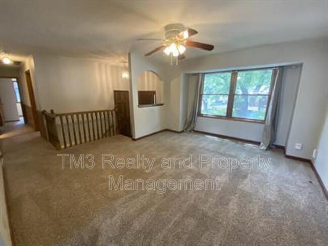 Photo - 12725 S Raintree Dr