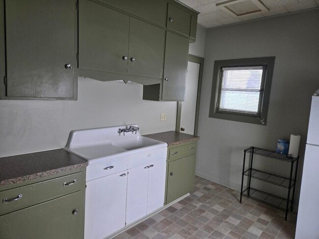 Photo - 135 W Michigan Ave