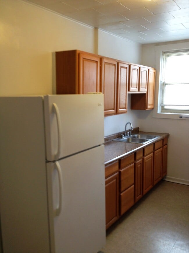 Photo - 322-330 W Washington Blvd