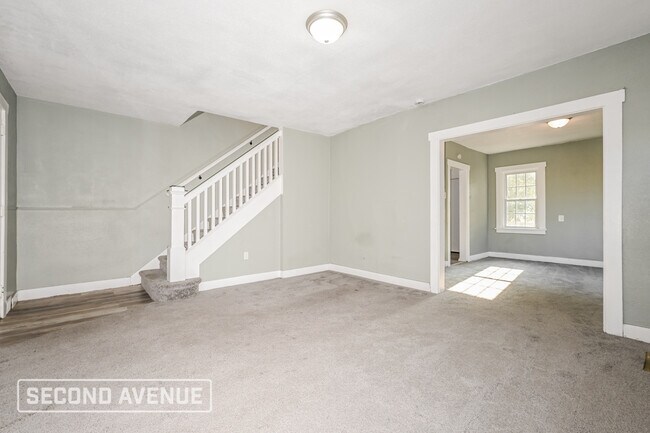 Photo - 833 Vermont Ave