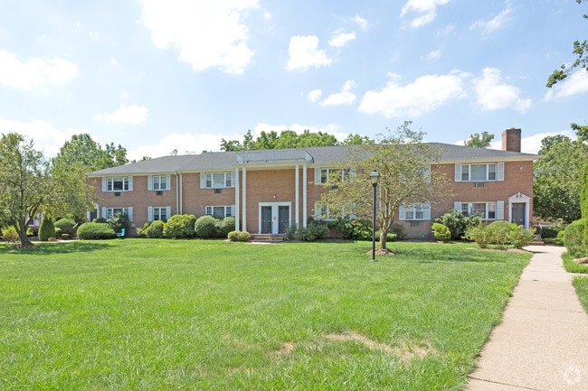 Primary Photo - Rosedale Manor