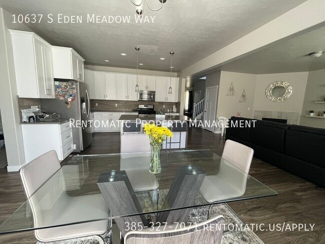 Photo - 10637 Eden Meadow Way