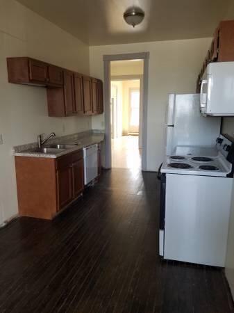 Photo - 1303 N Milwaukee St