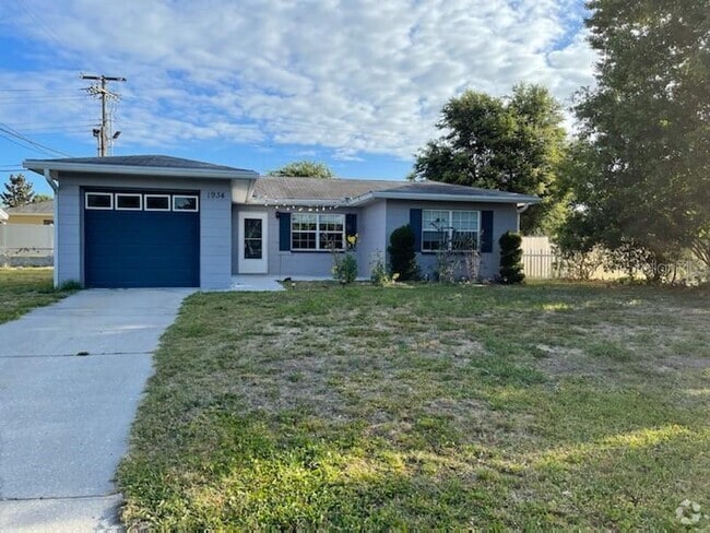 Building Photo - 1934 Alexander Dr Rental