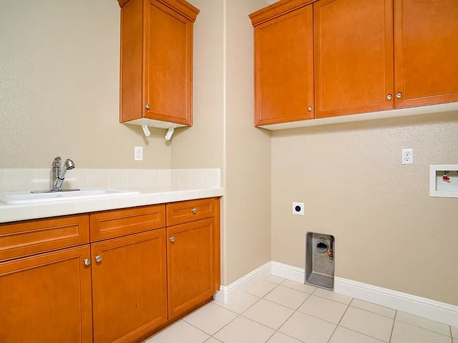 Photo - 5192 Piazza Pl