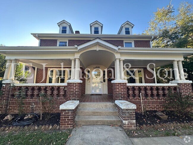 Building Photo - Charming Winston-Salem Home with Rocking C...