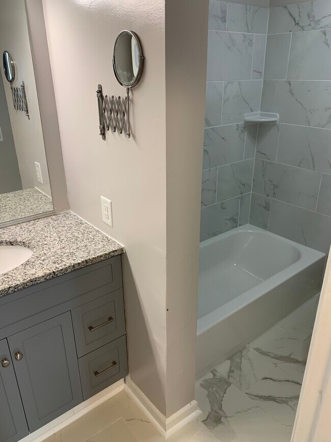 Photo - Mary Caroline