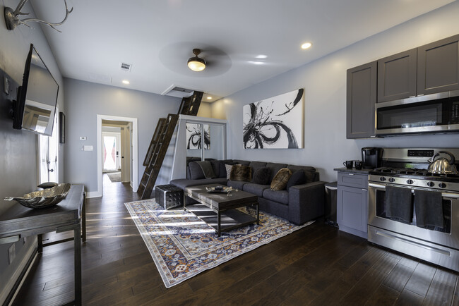 Photo - 5412 Garland Ave Townhome