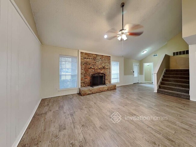 Photo - 24 Lakewood Dr