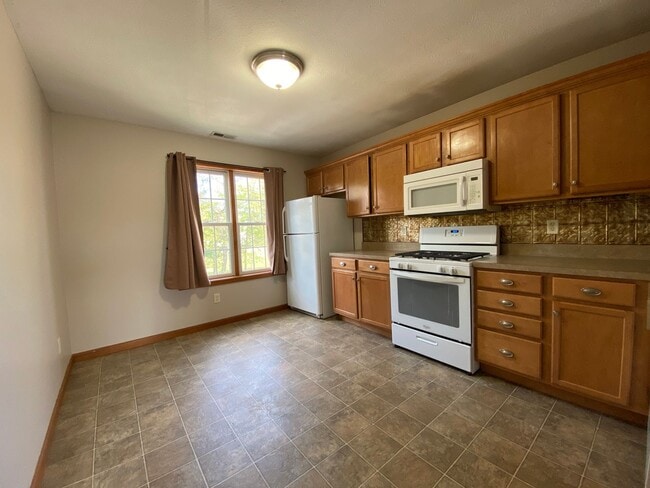 Photo - 146 Tulip Blvd