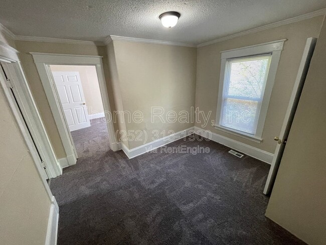 Photo - 1409 Dogwood Ave