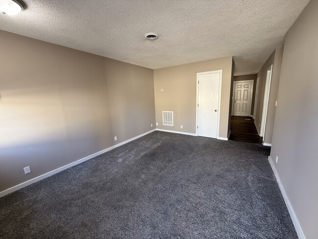 Building Photo - 453 Jackson St Unit 453B Jackson St