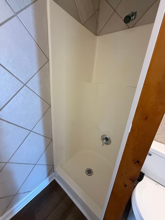 Photo - 705 N 2nd St