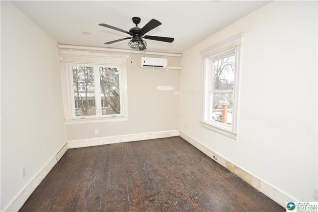 Photo - 312 March St Unit 3