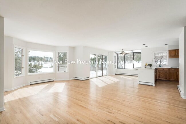 Photo - Beautiful Home in Genesee!!