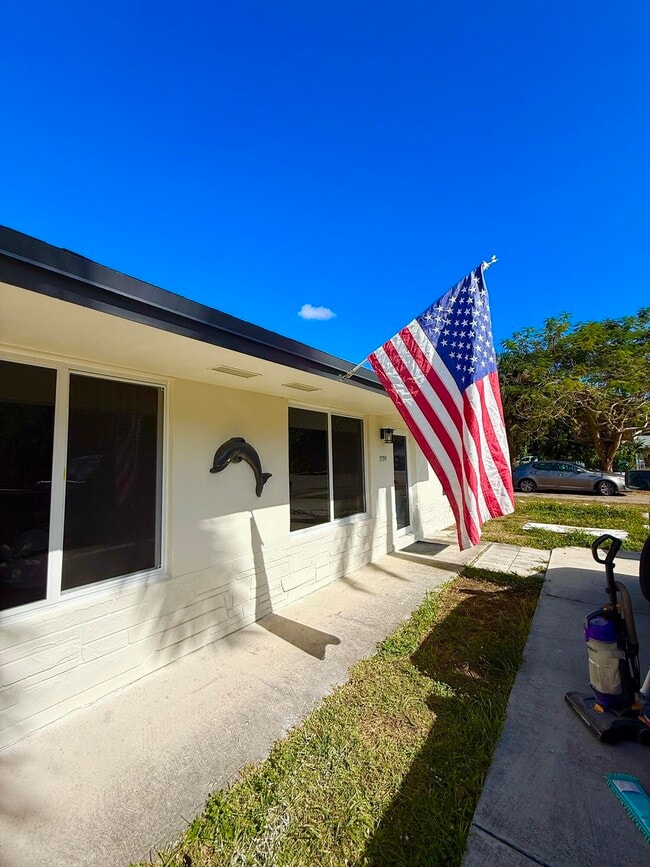 Photo - 3797 Roan Ct E