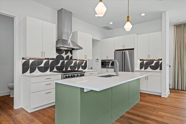 Photo - 1309 Hackberry St