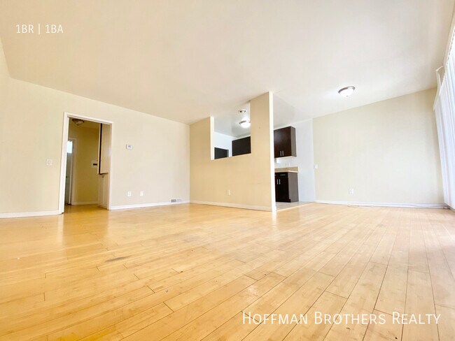 Photo - 1326 Flores St Unit 19