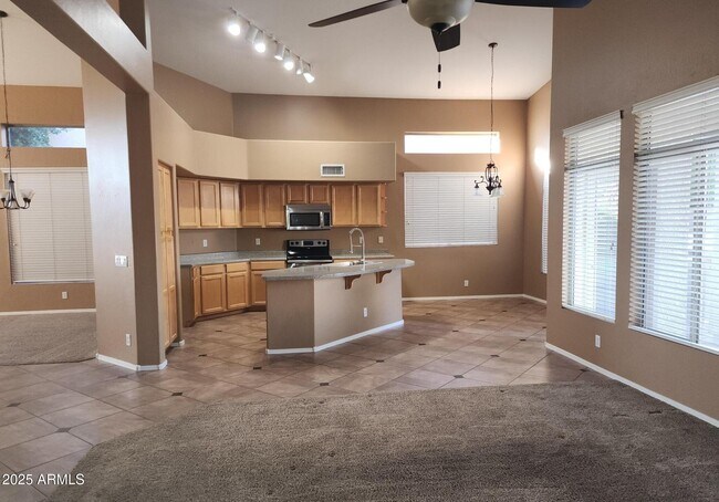 Building Photo - 3530 S McClelland Dr